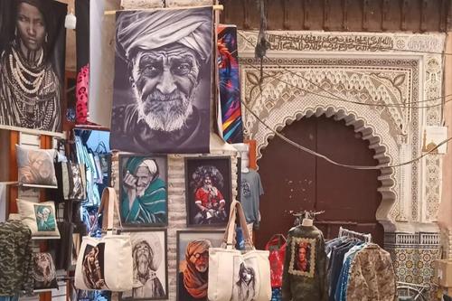 Visiter les souks avec un guide agréé : ce que ça change